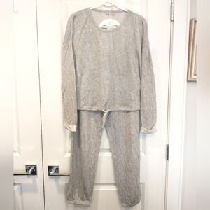 Barefoot Dreams Malibu Crinkle Jersey Lounge Set - Gray & Cream - Medium - NWT